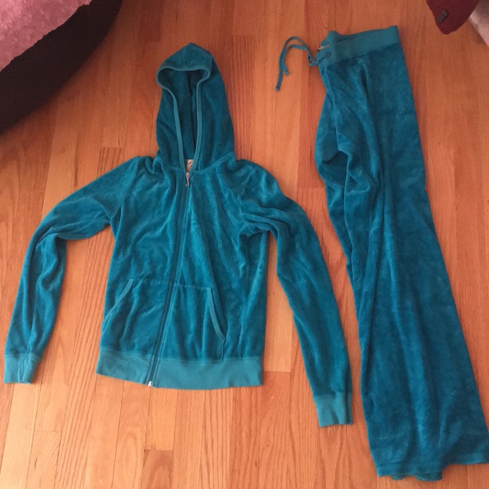 Juicy Couture velour sweatsuit